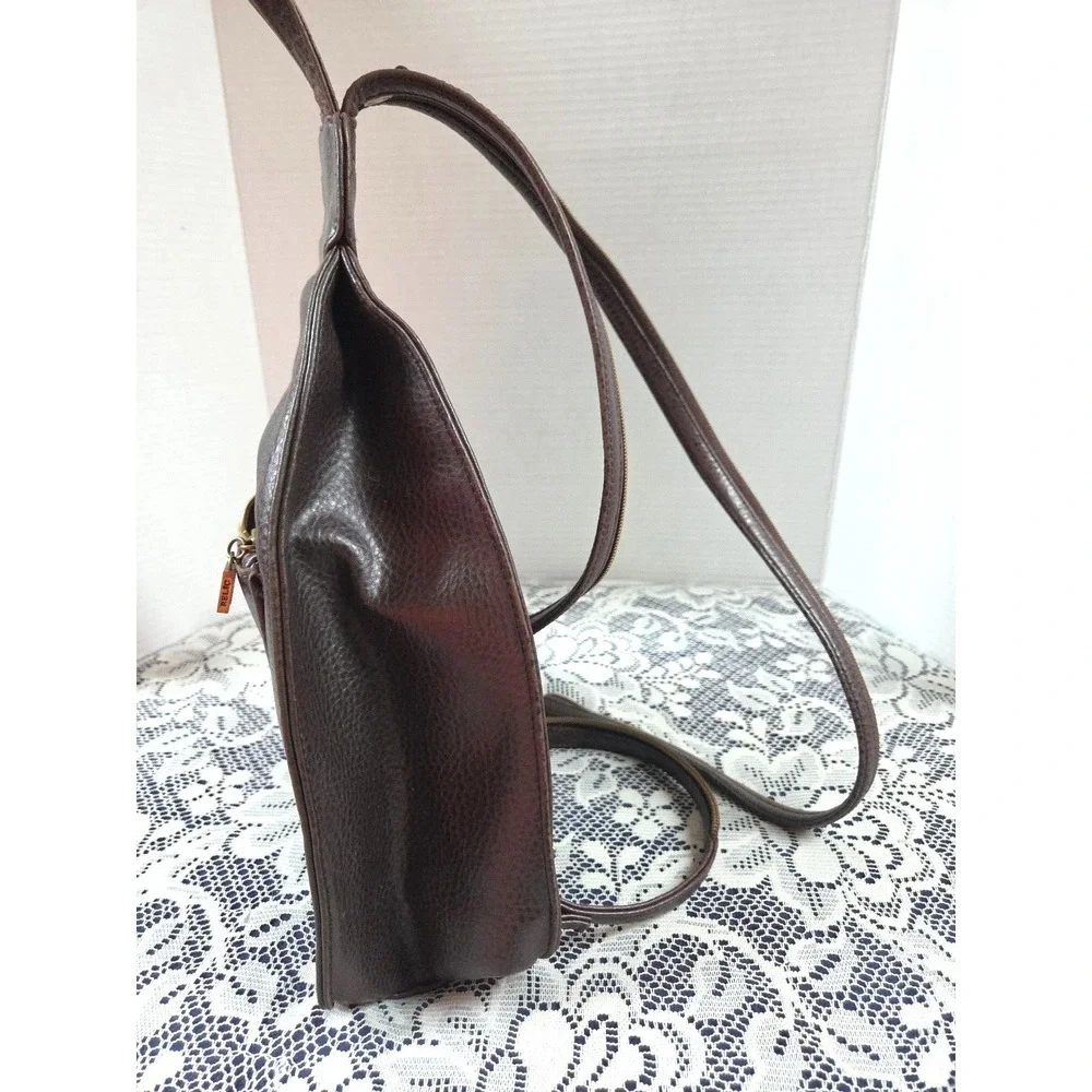 Relic Fossil Backpack/Purse‎ Brown Leather Zippered Pockets Adjustable Straps